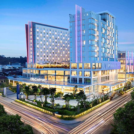 Mercure Samarinda Exterior photo