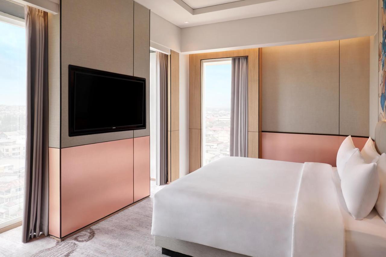 Mercure Samarinda Exterior photo